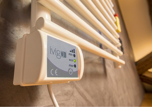 Ivigo Digital Towel Warmer